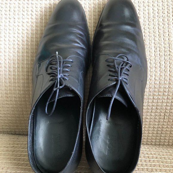 Hugo Boss Men\'s Black Oxford